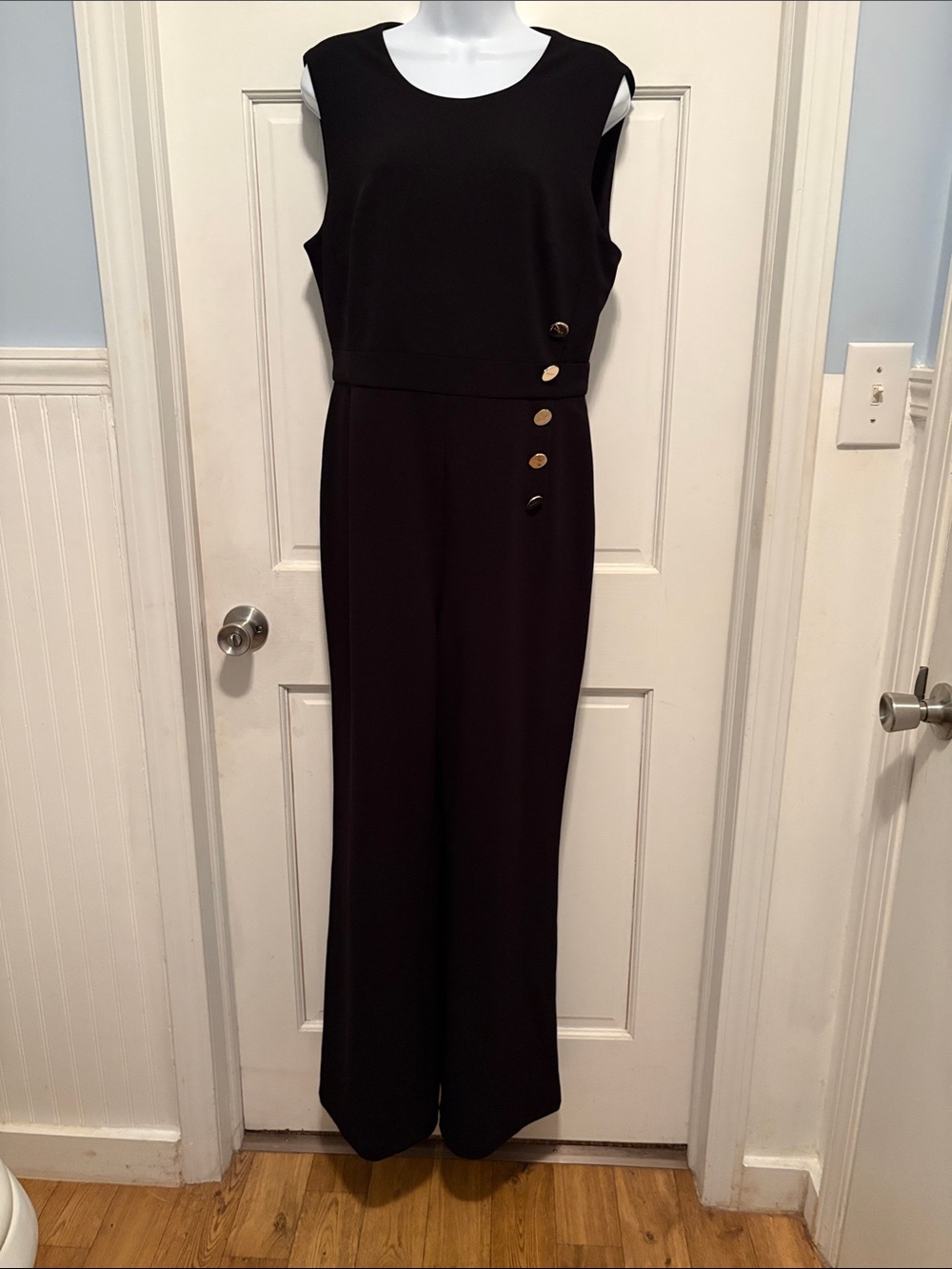 DKNY Black Sleeveless Wide-Leg Jumpsuit with Gold Buttons size 10